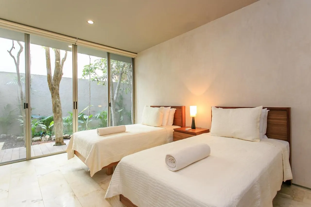 Eco-Chic Design Condos Wrapped In Nature'S Elements By Stella Rentals トゥルム